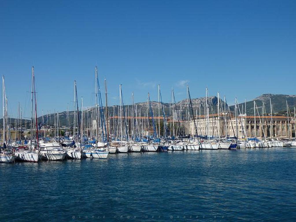 183 TOULON ET SA RADE (32).jpg